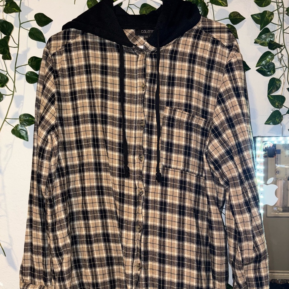 Checkered Black and Tan Women's Sweater